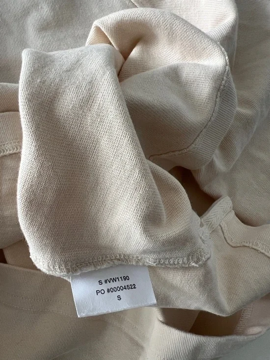 Vuori Short Sleeve Mackenzie Top - Natural Cream Size Small Oversized $88 - Picture 7 of 8